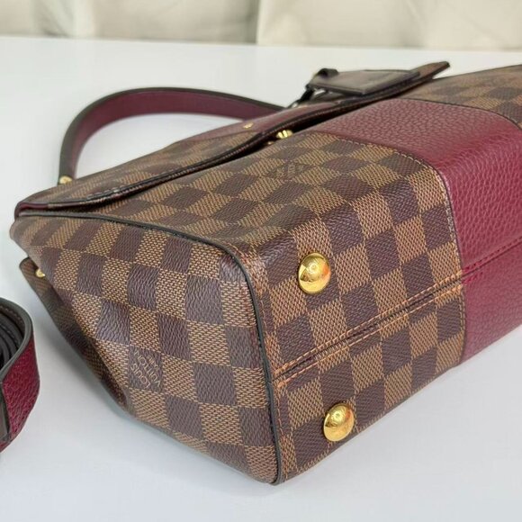 Louis Vuitton Damier Ebene Shoulder Bag with Purple Accents and Adjustable Strap - Picture 6 of 10